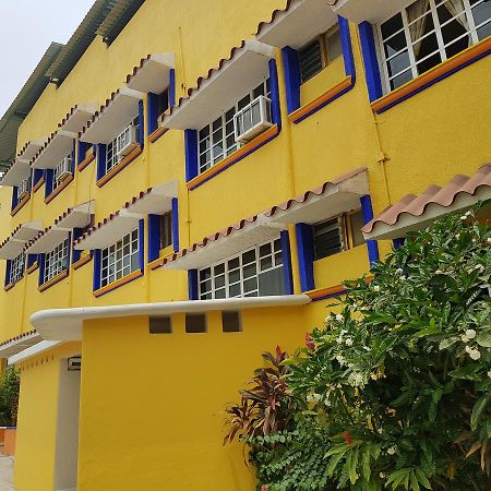 Hotel Bahia Икстапа Екстериор снимка