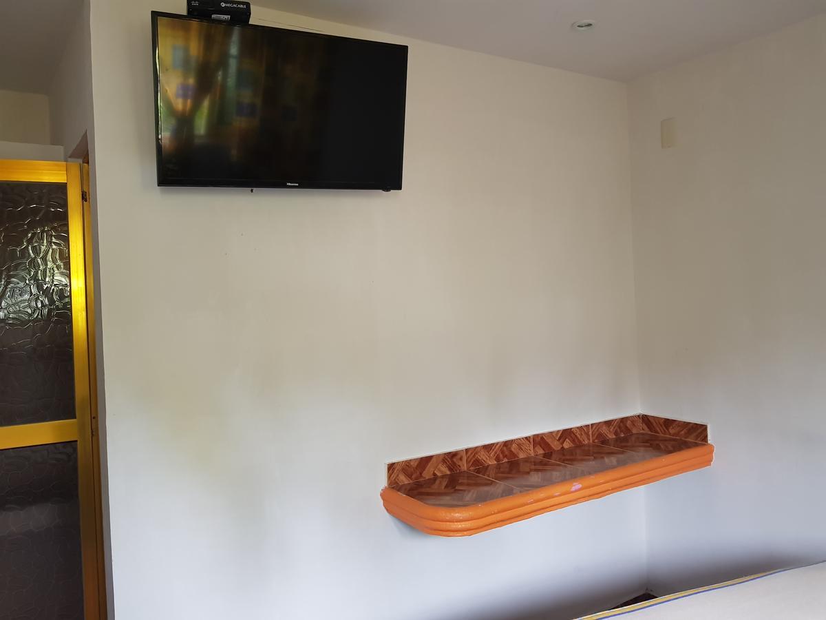 Hotel Bahia Икстапа Екстериор снимка